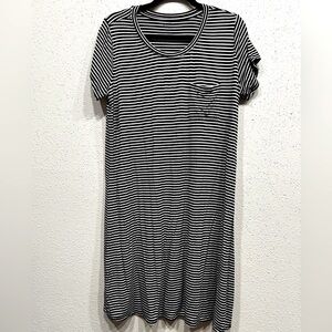 Market & Spruce Monochrome Striped Midi Dress